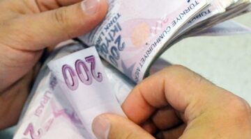 Türkiye ekonomisi yıllık yüzde 0,9 son çeyrekte yüzde 6 büyüdü